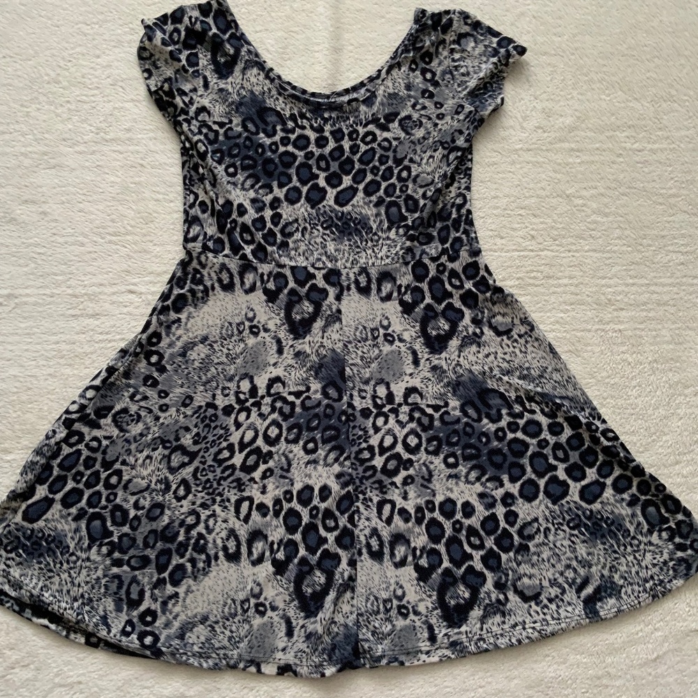 Ladies dress